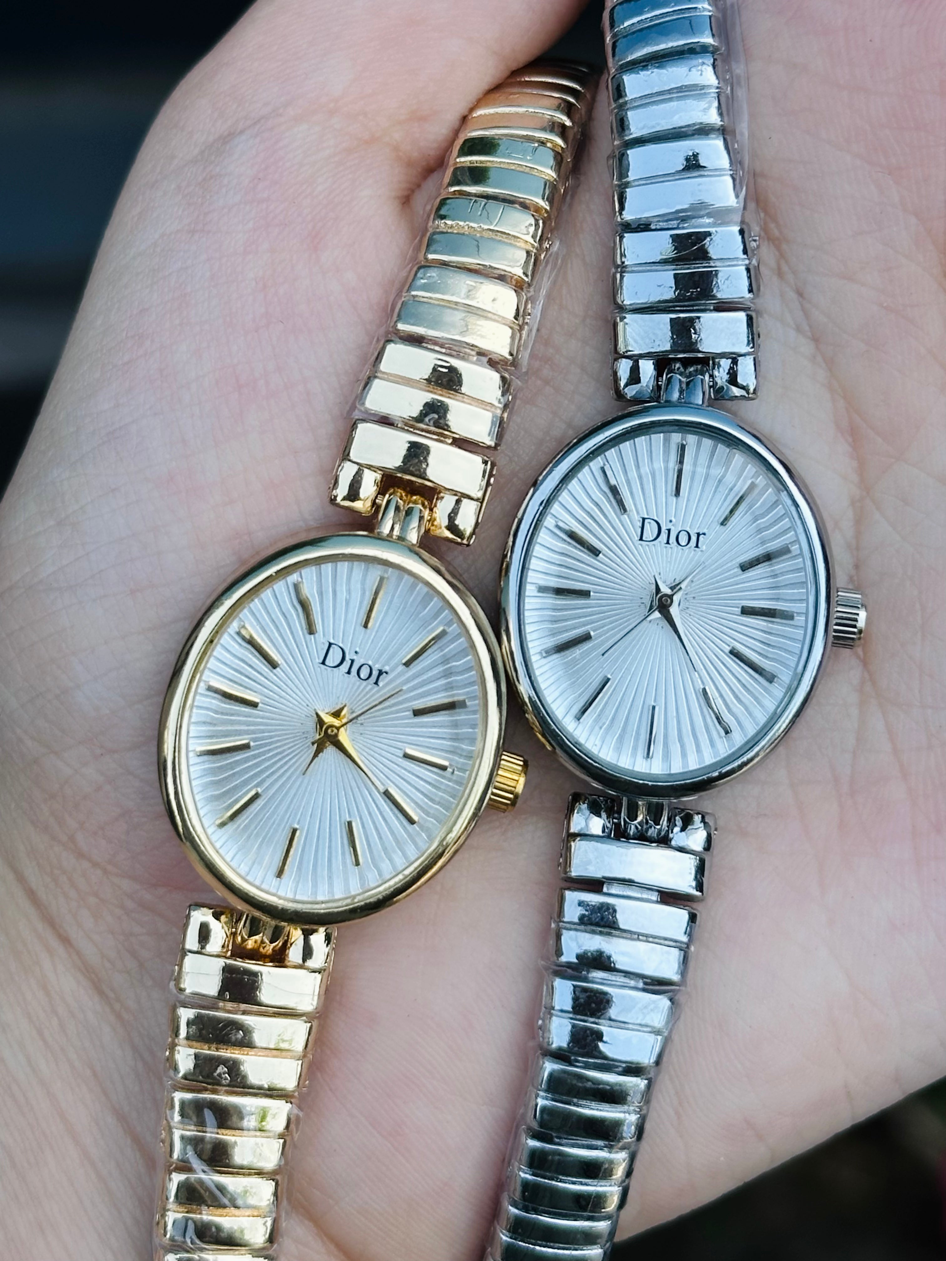 Elegant Radiance Bracelet Watch